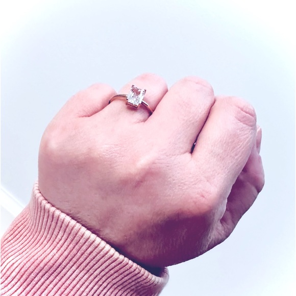 New: GLAM Stunning Radiant Colorless Emerald Cut Solitaire Gem Sparkle & Shine - Picture 9 of 16